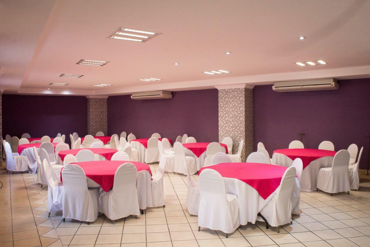 Hotel Real Azteca Boulevard León Exterior foto
